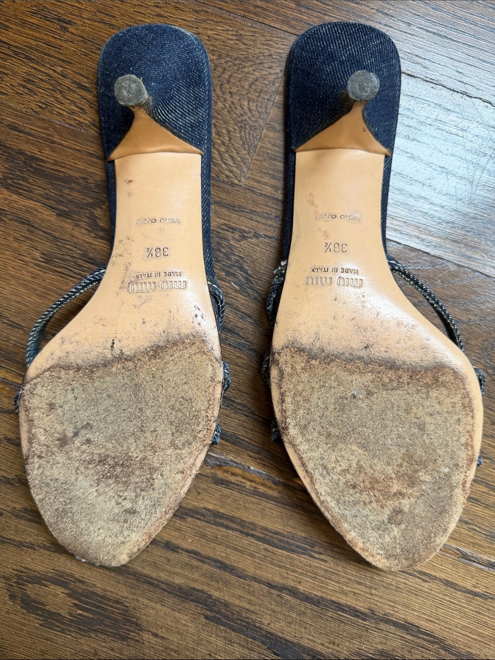 MIU MIU Vintage Y2K Blue Denim Slide Mules Floral Accent Kitten Heel Sz 38.5 - Picture 6 of 10